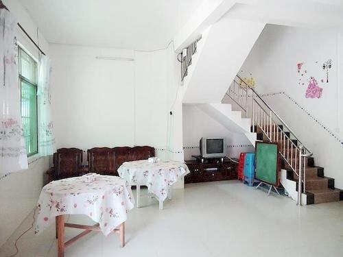 Бэйхай: Yuzhiyuan Inn Beihai Weizhou Island