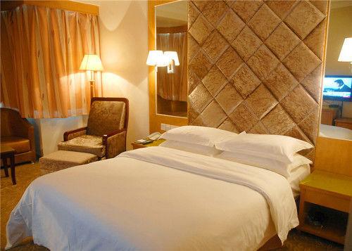 Синьян: Sunny Hotel - Xinyang