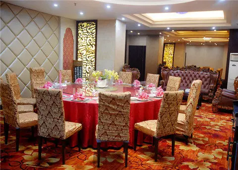 Синьян: Sunny Hotel - Xinyang