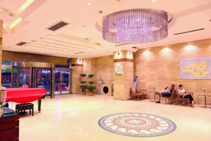 Тяньшуй: Dongfang Hotel
