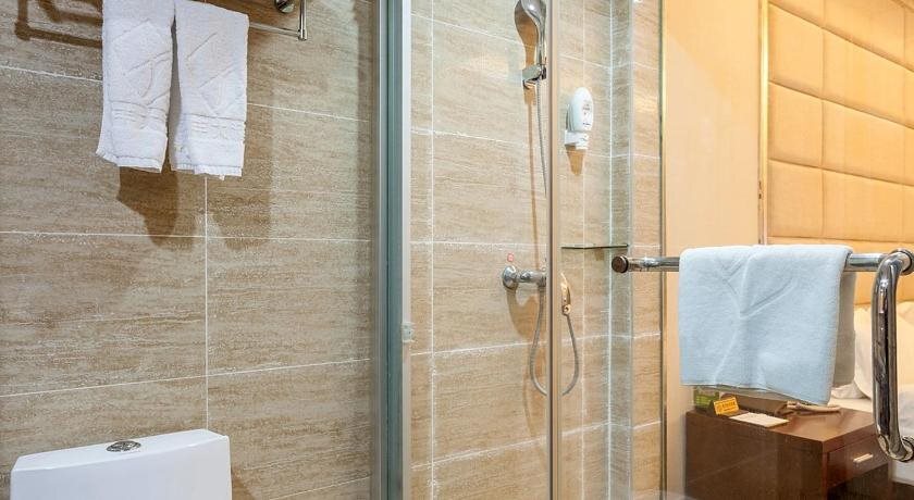 Лунъянь: Longyan Yue Feng Super 8 Hotel