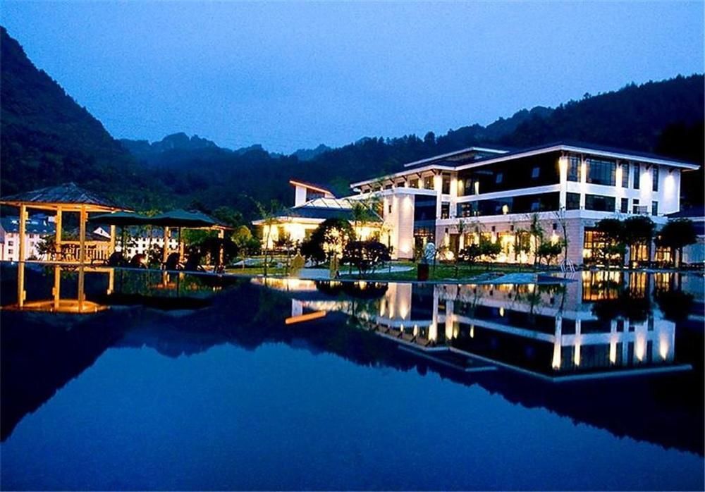 Shengmeida Hotel - Zhangjiajie — фото 1