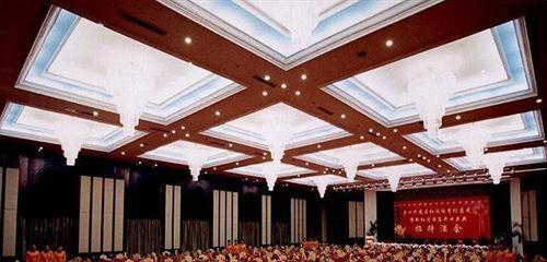 Инкоу: Yingkou Bayu Circle New Luck Hotel