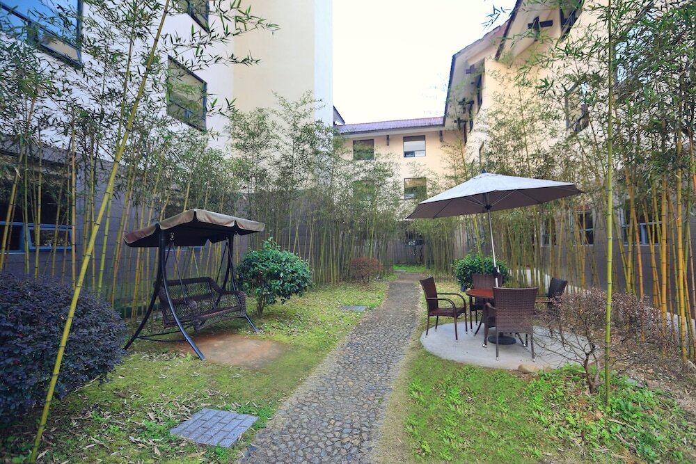 Наньпин: Metropolo Wuyishan Resort