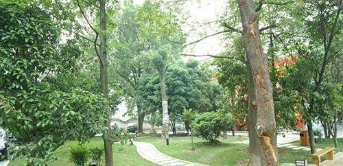 Лишуй: Lishui Tang Garden Hotel