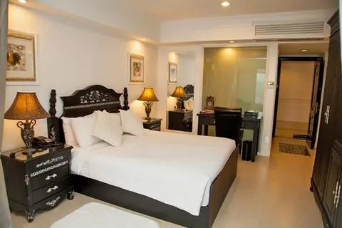 Интань: Longhushan Huaquan Boutique Hotel