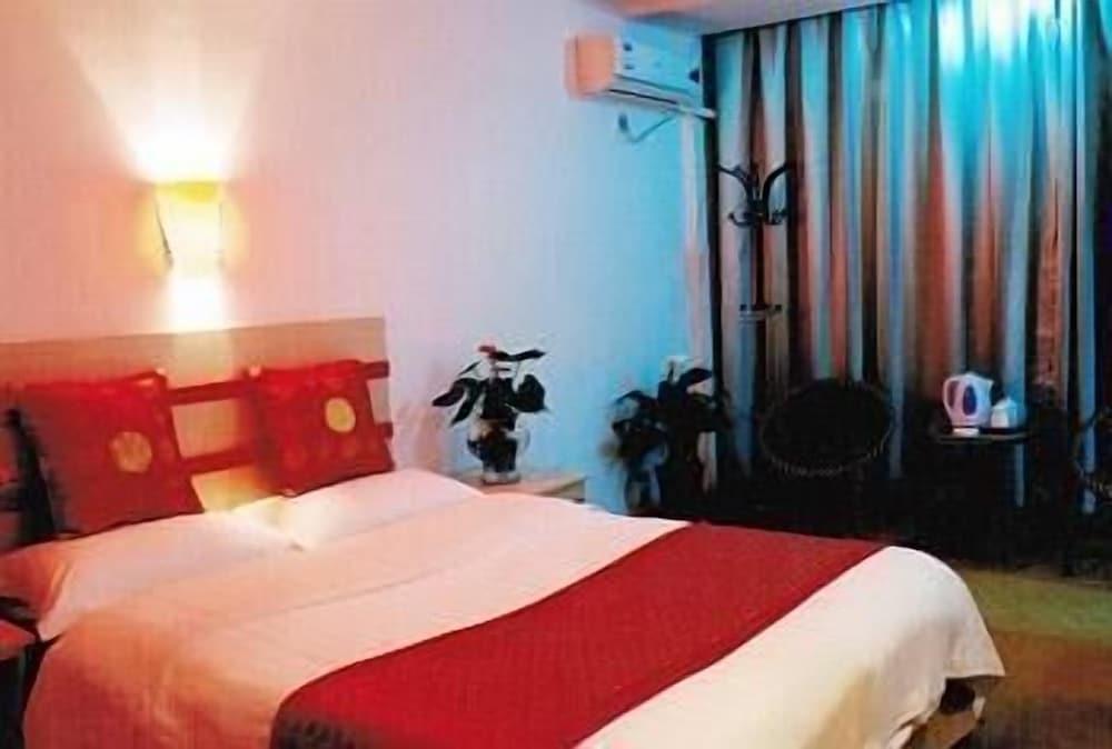 Лоян: Bayi Hotel - Luoyang