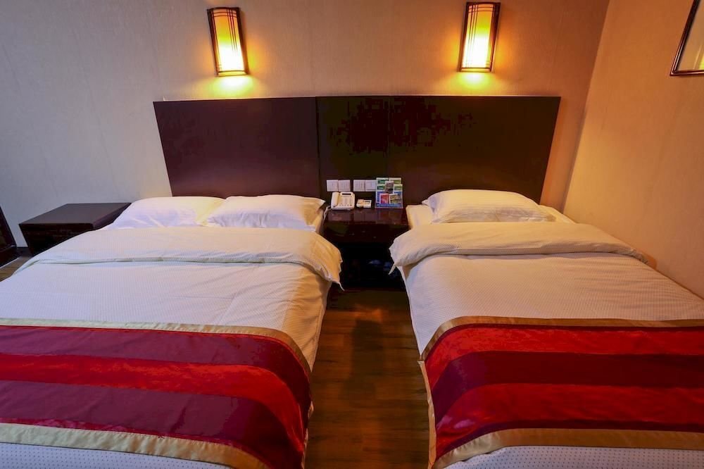 Цзинин: Mingya Confucianist Hotel - Qufu