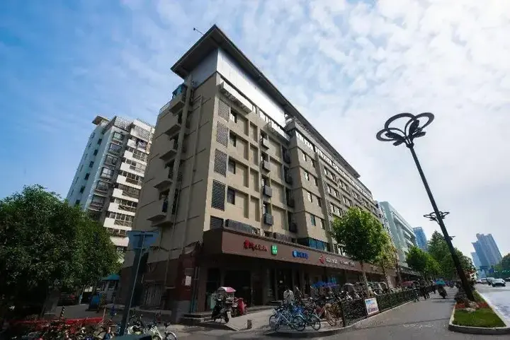Хэфэй: Hanting Hotel Hefei Guogou Plaza Branch