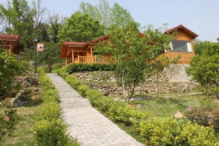 Ичан: Yichang Changyang North Island Hotel