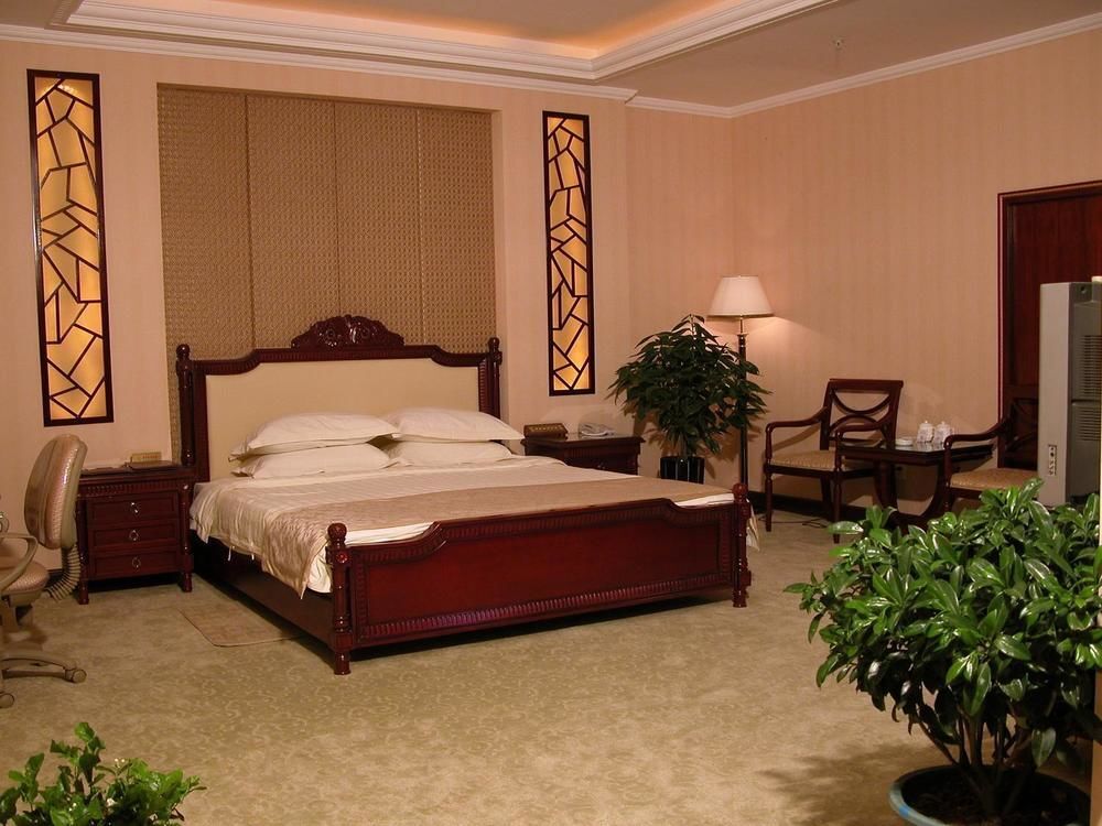 Кайфын: Hangtian Hotel - Kaifeng