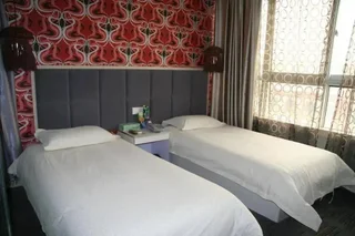 Чжэнчжоу: Zhengzhou Gaocheng Business Hotel