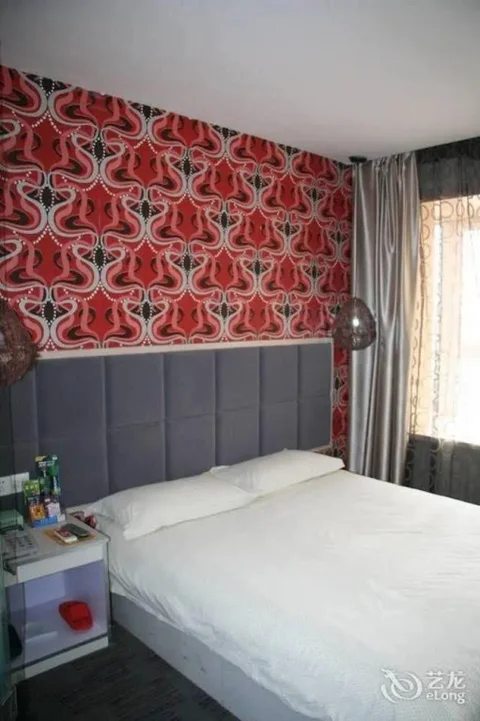 Чжэнчжоу: Zhengzhou Gaocheng Business Hotel