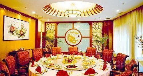 Карамай: Zhengtian Landmark Hotel