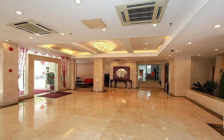 Чжухай: King Court Hotel Zhuhai