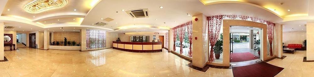 Чжухай: King Court Hotel Zhuhai