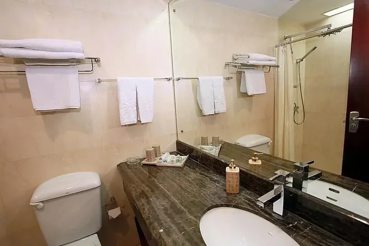 Чжухай: King Court Hotel Zhuhai