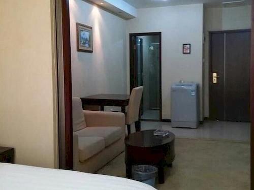 Ухань: Wuhan 1 Plus 1 Hotel