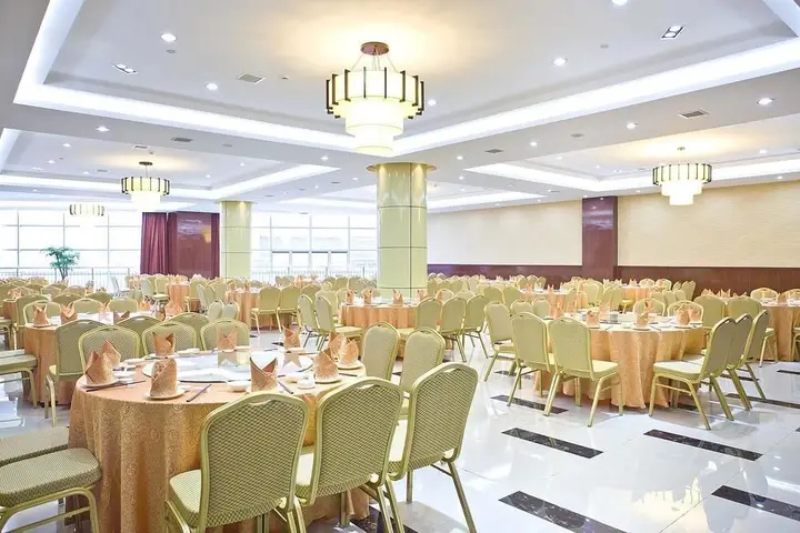 carousel image 5