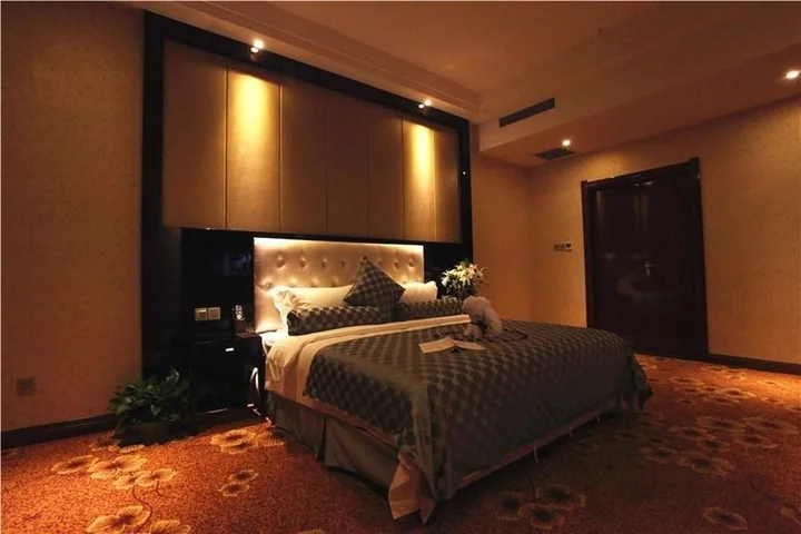 Синьян: Zhongzhou International Hotel