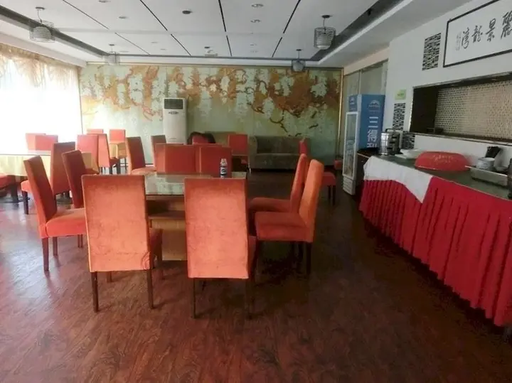 Уси: Lijing Longwan Bay Business Hotel