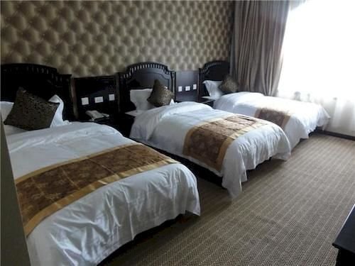 Вэйнань: Huashan Guan Zhong Hotel