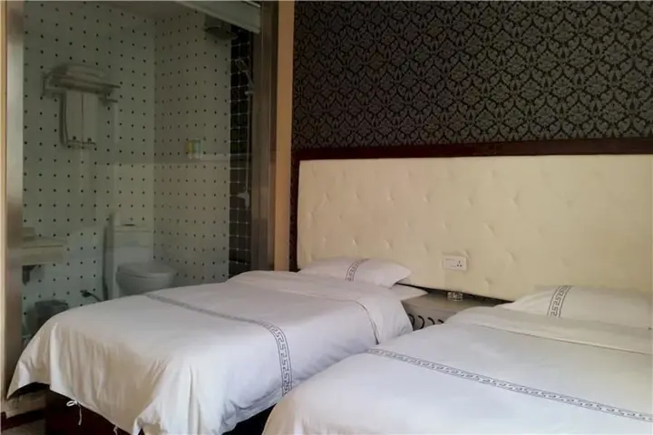 Лоян: Kaiyue Business Hotel