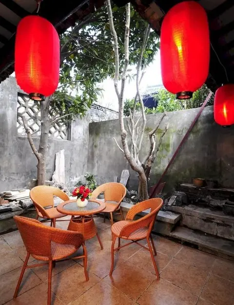 Цзясинь: Xitang Yishengyishi Inn