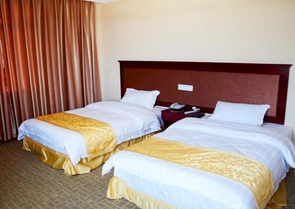 Bamboo Star Hotel- Liyang — фото 1
