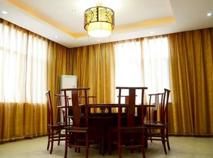 Уси: Bamboo Star Hotel- Liyang