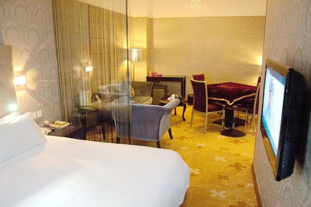 Пуян: Biway Fashion Hotel - Puyang Daqing Road Branch