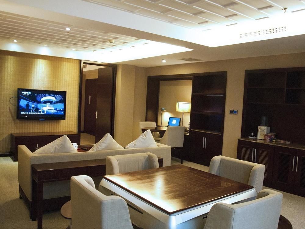 Пуян: Biway Fashion Hotel - Puyang Daqing Road Branch