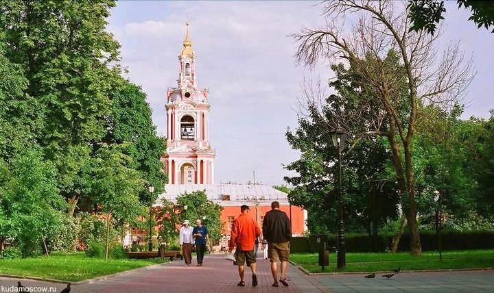 Москва: Хостел Весна