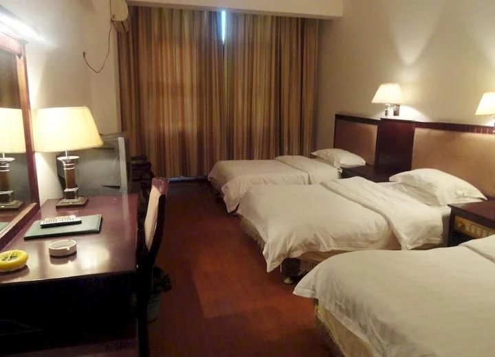 Бэйхай: Xiaoxiang Hotel