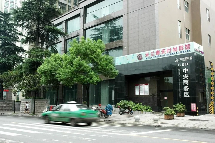Шиянь: Shiyan Spring Fashion Hotel