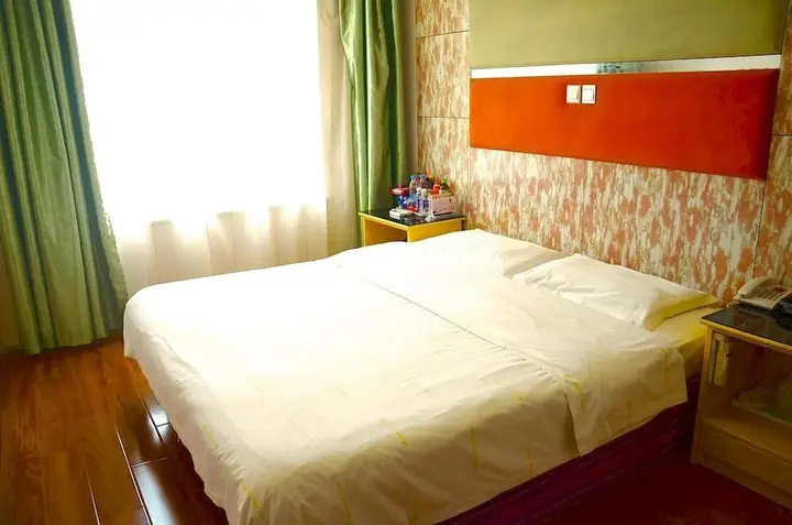 Шиянь: Shiyan Spring Fashion Hotel