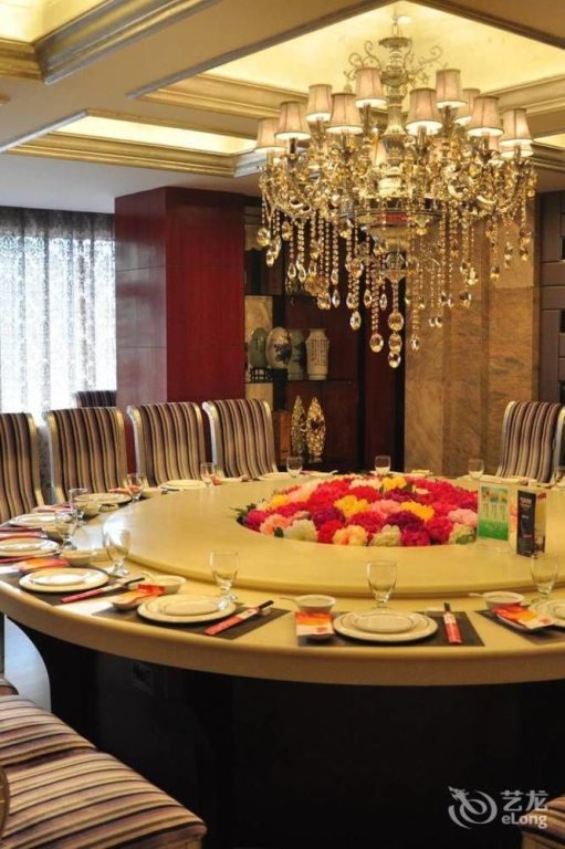 Хэфэй: Hefei Super 8 Hotel - Changjiang Road