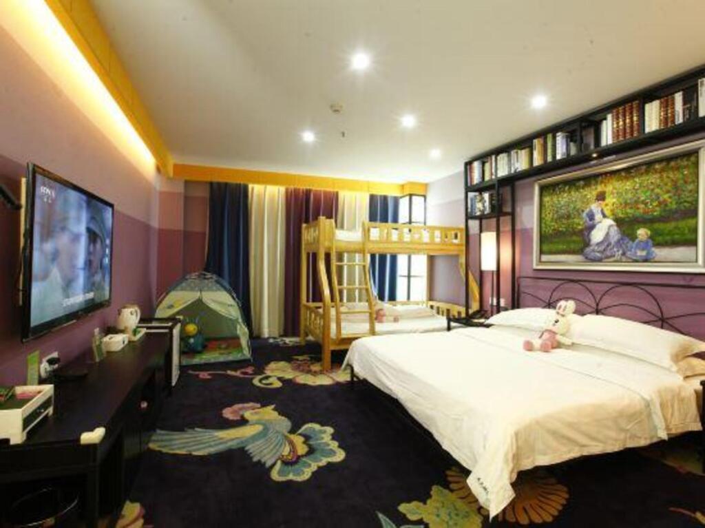 Цзиюань: Jiyuan Spring Fashion Hotel