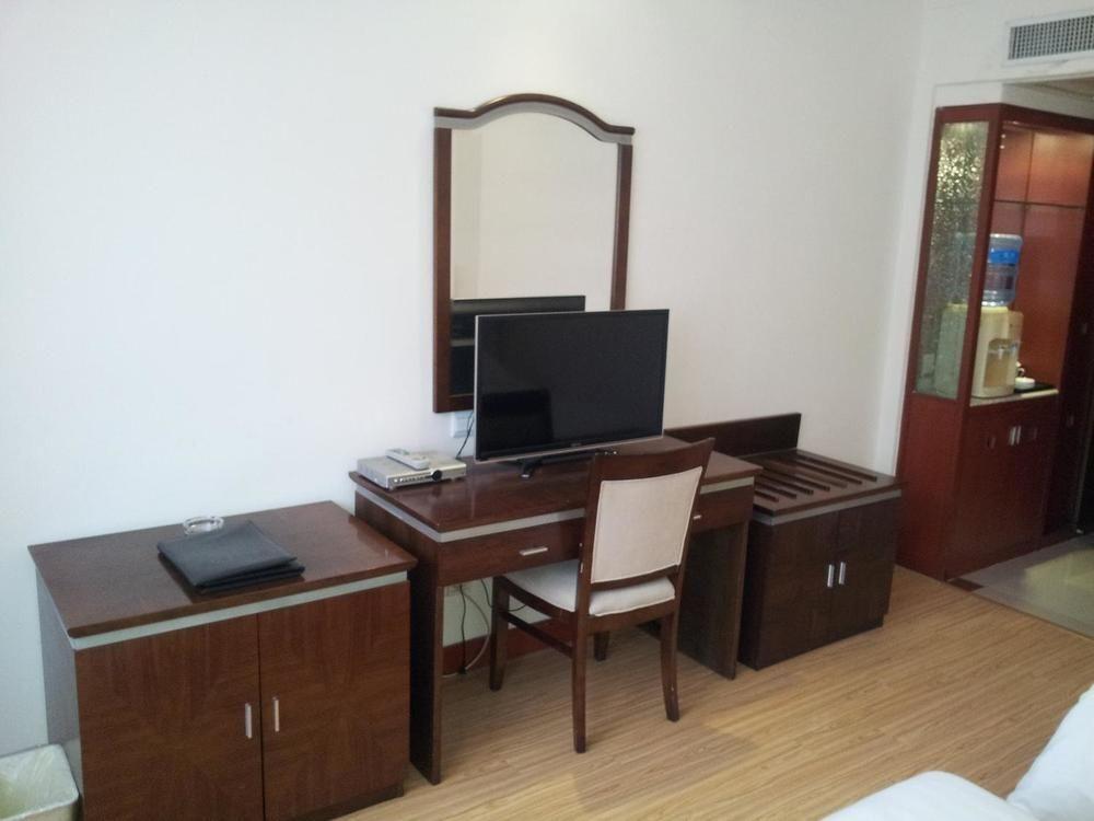 Уси: Wuxi Canal Grand Hotel