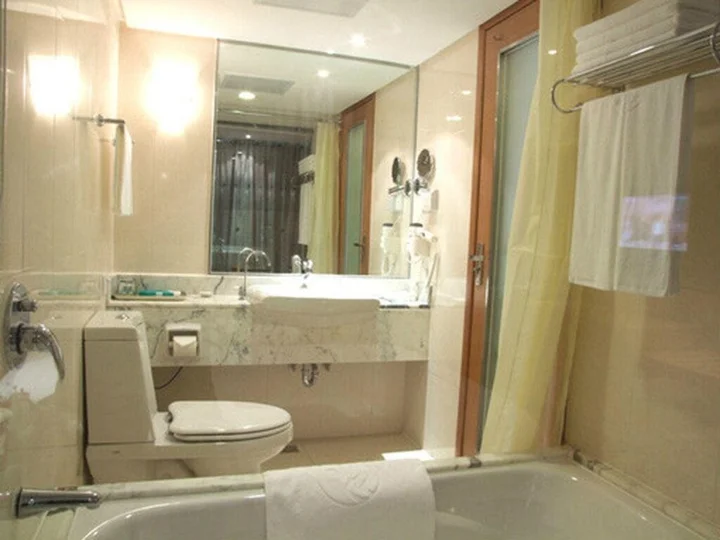 Уси: Wuxi Canal Grand Hotel