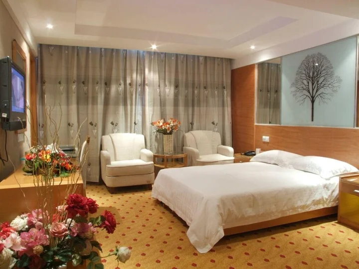 Уси: Wuxi Canal Grand Hotel