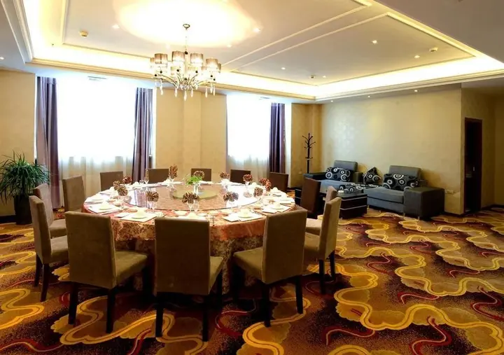 Лишуй: Yongli Business Hotel