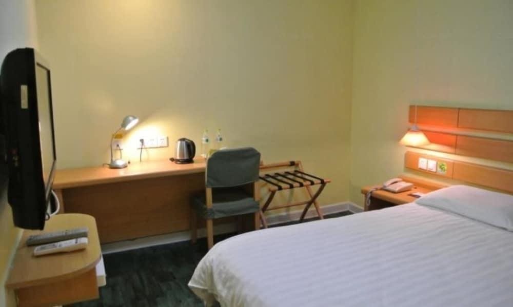 Наньнин: Home Inn Nanning Science Park