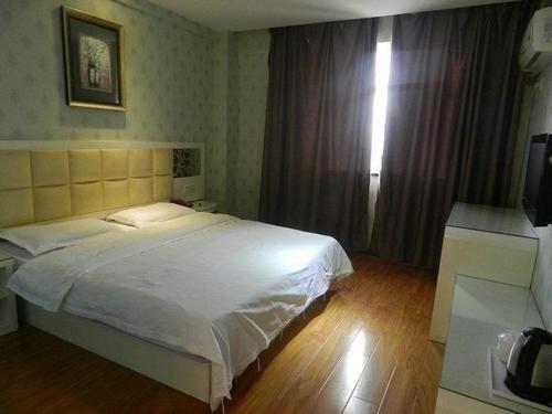 Ухань: Wuhan Feitai Business Hotel