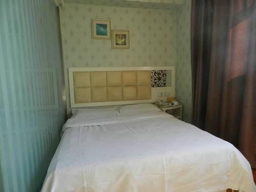 Ухань: Wuhan Feitai Business Hotel
