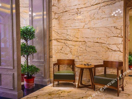Ухань: Wuhan Feitai Business Hotel