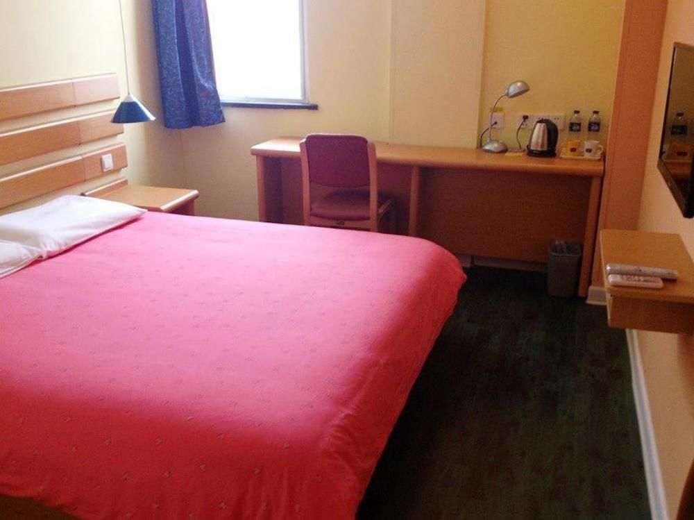 Уху: Home Inn Hotel