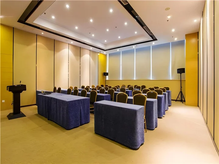 Уси: Home Inn (Jiangyin Middle Chengjiang Road)
