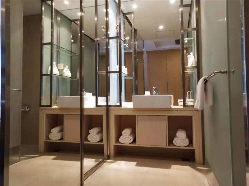 Уси: Home Inn (Jiangyin Middle Chengjiang Road)