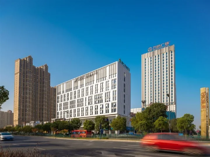 Уси: Home Inn (Jiangyin Middle Chengjiang Road)